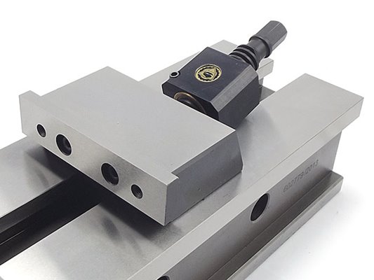 Imadło maszynowe 100 mm kompaktowe precyzyjne | typ 6820-100-320-160 - BISON 326820010900
