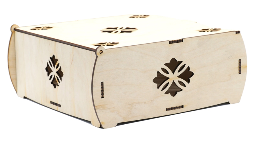 Pudełko drewniane na prezent - ażurowe - 20x20x9cm