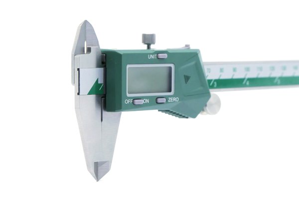 Suwmiarka elektroniczna 0-150mm/0-6", z rolką | 3 formaty odczytu pomiaru  - INSIZE 1102-150