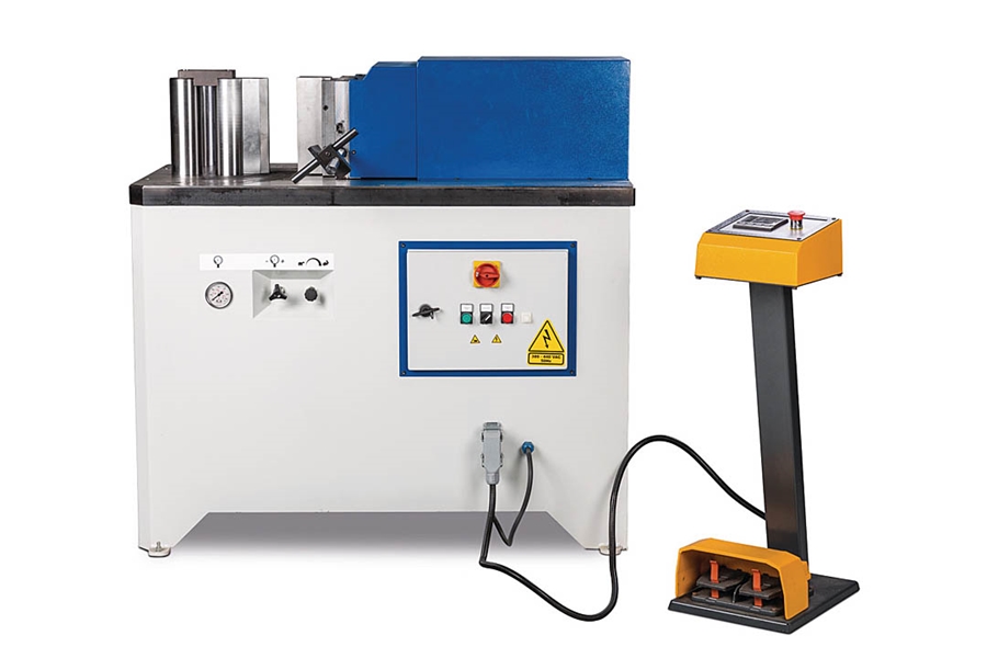 Hydrauliczna pozioma prasa gnąca HBP 30 o sile nacisku do 30 ton | 3000 W  - METALLKRAFT 3812530