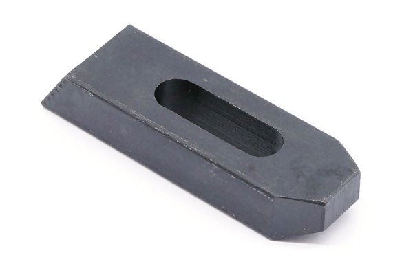 Łapa ząbkowana dociskowa 202 - M12 x 100 mm - DARMET