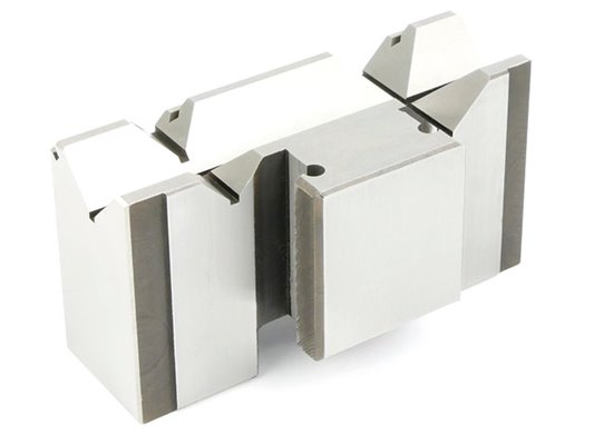 Szczęka monolityczna 150mm | pryzmowa ze stopniem | do imadła precyzyjnego FPZ, FPZB