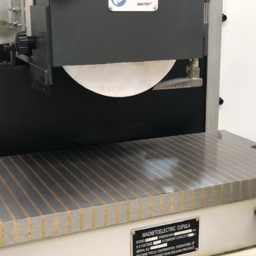 Szlifierka do płaszczyzn z cyfrowym wskaźnikiem położenia DPA31 - GT 22 - OPTIMUM 3111020