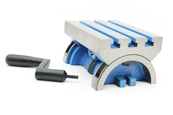 Stół frezarski uchylny z korbką 130 x 180 mm - ROWEK TEOWY 3 x 10 mm - DARMET DM_SUZK_127_178_RACZ