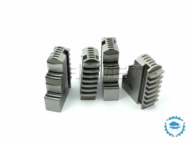 Szczęki jednolite twarde wewnętrzne (komplet) 250 mm, do uchwytów 36**, 37**, 4-szczękowe - BISON-BIAL (398539150100)