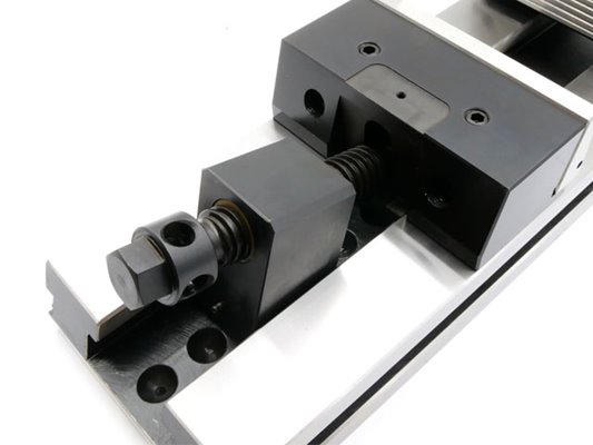 Imadło precyzyjne stalowe 150mm - MPZB 150/210