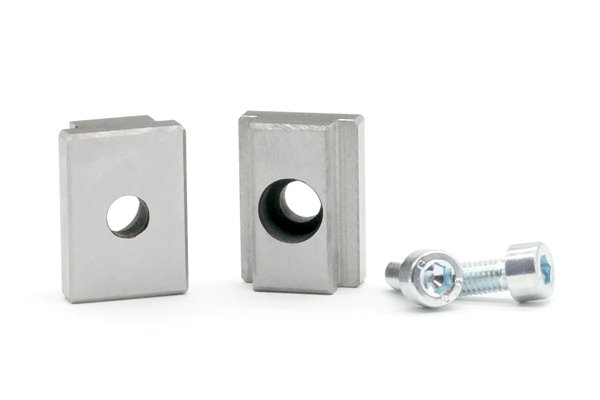 Kamienie wpusty ustalające 18/12