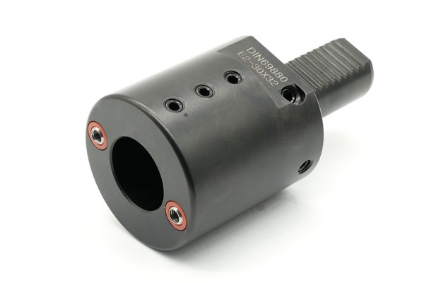 Uchwyt narzędziowy VDI 30 typ E2 do narzędzi z chwytem walcowym 32 mm | E2.D30.WE32 - Darmet