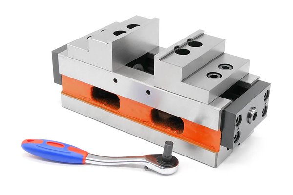 Imadło samocentrujące maszynowe - 100 mm - FQC100 DARMET