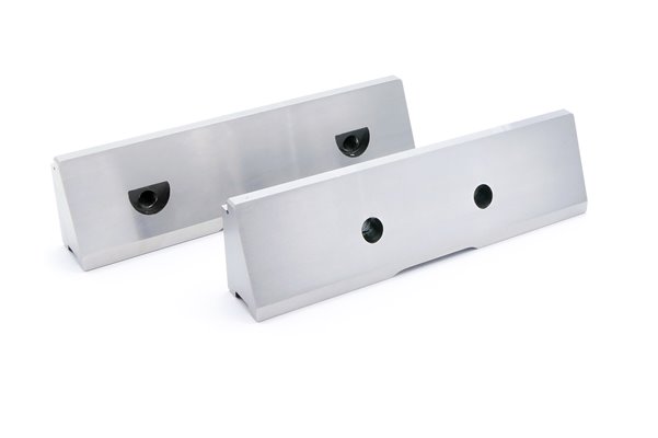 Wkładki szczękowe ze stopniem 150 mm (komplet) do imadeł precyzyjnych FPZV