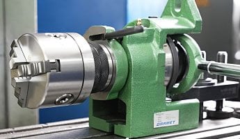 Przyrządy podziałowe i poodzielnice, urządzenia mocujące, prasy ręczne.