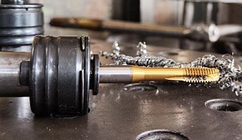 Gwintowniki, narzynki, preparaty do gwintowania.