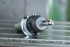 Frez 14 mm 4-ostrzowy trzpieniowy | NFPa krótki | HSSCo | DIN844 | chwyt weldon - FESTA 235569