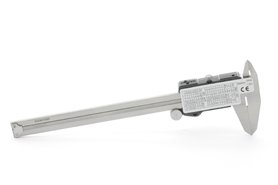Suwmiarka elektroniczna 150 mm - DARMET 132-320A