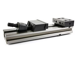 Imadło maszynowe precyzyjne 150/210 mm | typ 6620-150-425-210 - BISON 326620050300